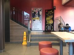 大堂-麦当劳(武商建二店)