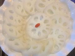 -老船舫·现做活鲜鱼馆(东郊记忆店)