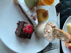 -澳门旅游塔360°旋转餐厅(南湾湖广场店)