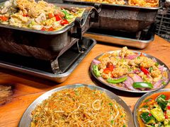 -后街佬·炭火鲜鱼杂(南城店)
