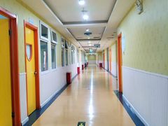 -LILY英语思维馆(玉泉路店)