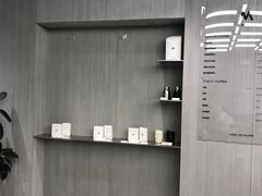 -M Stand(南京紫峰大厦店)
