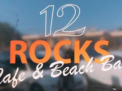 -12 Rocks Beach Bar Cafe