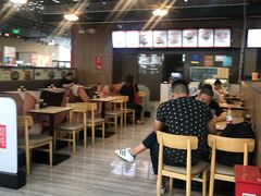 大堂-吉祥馄饨(宁波高铁店)