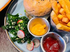 -bluefrog蓝蛙(恒隆广场店)