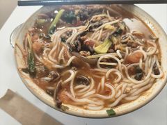 -粉八·云南米线·建水烧烤(常熟路店)