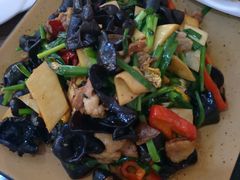 农家一盘香-萨宁音登锡伯风味餐厅(一楼店)
