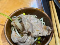 -苗阿哥酸汤牛肉火锅(体育场店)