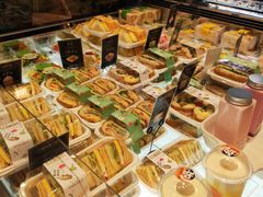 -罗森尼娜(德思勤店)