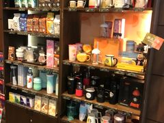 零售区-星巴克(杭州西湖银泰1F店)