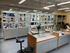 -无奔眼镜·蔡司·依视路授权店(马家堡店)