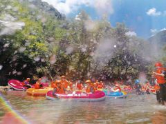 -雅鲁激流探险漂流