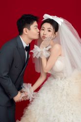 -雪中彩影婚纱摄影·微光艺术中心