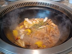 -锅老头海鲜铁锅炖