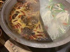 -宽板凳老灶火锅(南礼士路店)