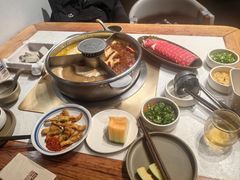 -巴奴毛肚火锅概念餐厅