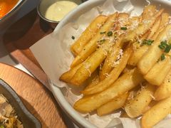 -阿妮叶李(光谷世界城店)