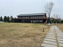 -梁子湖东篱老屋生态庄园