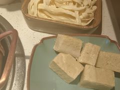 -牛村来人潮汕牛肉火锅(西单店)