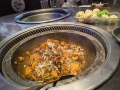 -山河屯铁锅炖(哈西站店)