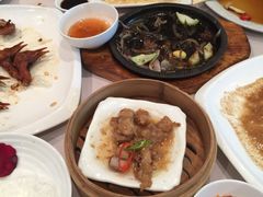 -御花园·粤菜·海鲜火锅(中山公园店)