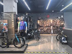 -迪卡侬(民族东店)