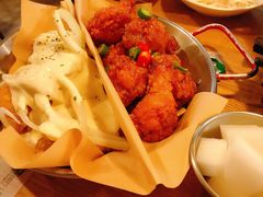 炸鸡翅一半一半-富乐满韩国正宗炸鸡韩国料理(虹泉路店)