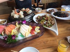 -地方名吃海鲜大馅蒸饺(北戴河店)