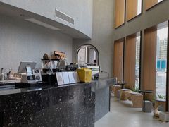 -HUG·拥抱咖啡(郑州宝龙广场店)