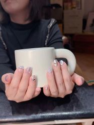 -沫儿·美甲美睫·半永久·皮肤管理