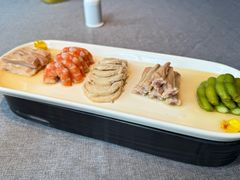 -HOMES上海本帮菜(襄阳公园店)