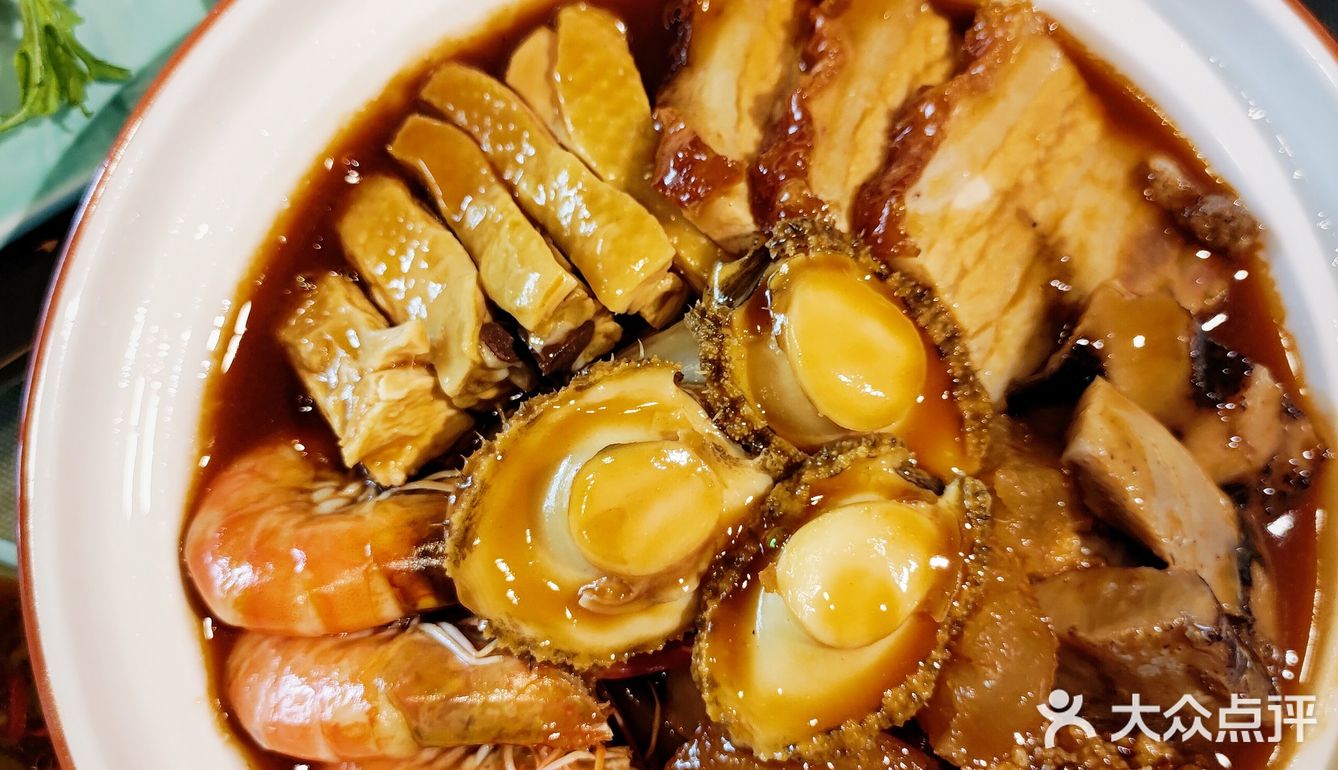 把小花园搬进私房宴，这家的菜单随时都在变❗