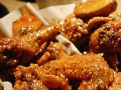 炸鸡翅一半一半-富乐满韩国正宗炸鸡韩国料理(虹泉路店)