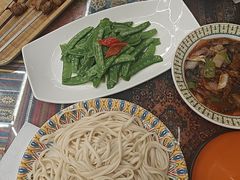 -乡村馕坑肉·烧烤·新疆菜·本地人更爱吃(阿勒泰首店)