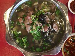 -谢老五跷脚牛肉·非遗传承店