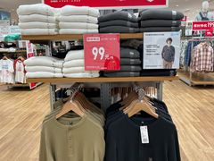 -优衣库(上海金桥国际商业广场店)