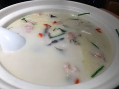 -老阿爸鲜鱼土菜(昆山花桥店)