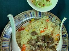 -伊带伊路新疆美食府(呼家楼店)