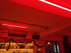 -Mx.cocktail bar