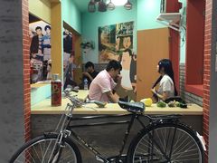 景点-东浩兰生上海世博展览馆