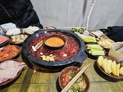 -黄潇洒老火锅(九眼桥宏济巷店)
