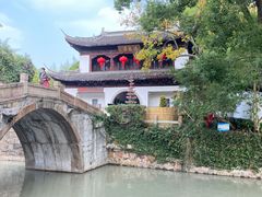 -汇龙潭