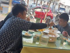 -桃子餐厅·天津菜(王顶堤总店)