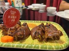 -东口码头·烧鸽子·鱼头泡饼·地方菜(金鹰悦城店)