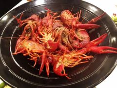 -虾弄弄海派小龙虾·牛羊蝎子火锅