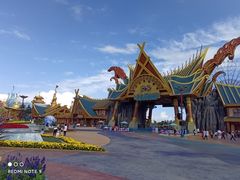 -七彩云南欢乐世界