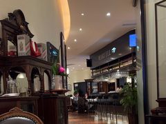 -醉辉皇上海之巅(上海中心大厦店)