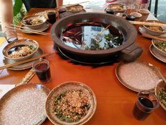 -谭记石锅鱼府(三道堰店)