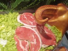 -鑫海汇海鲜烤肉火锅自助(七彩城店)