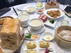 三文鱼海皇塔-春满园·早茶·粤菜·宴会(前海店)